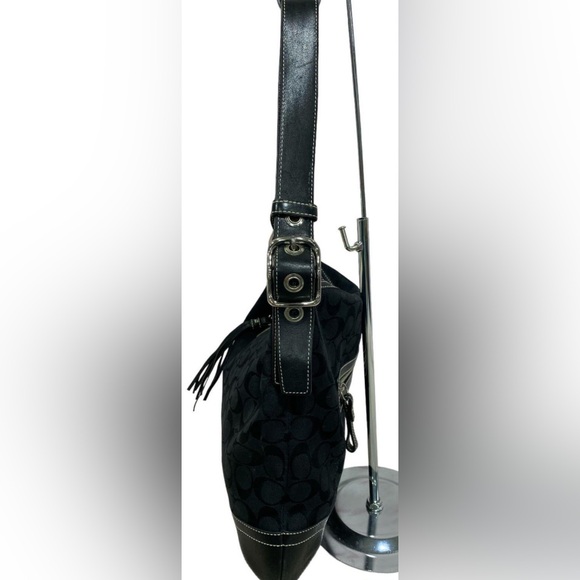 Coach Classic Black Canvas/Leather Signature C Print Shoulder Bag - Picture 5 of 9